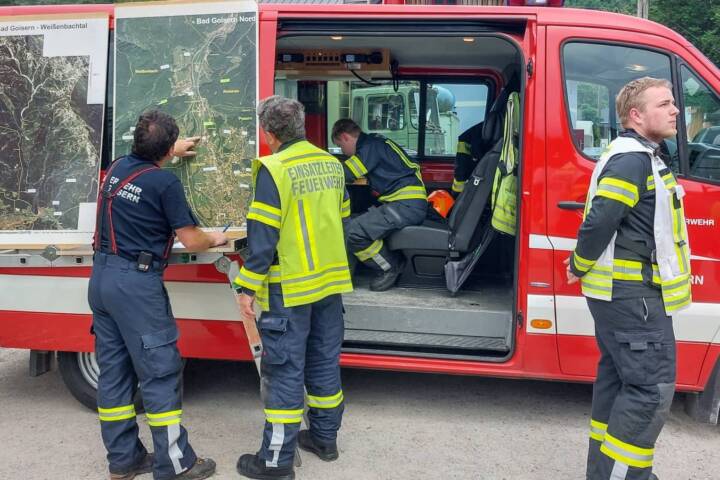 FF Bad Goisern: Große Suchaktion nach abgängigem Mädchen