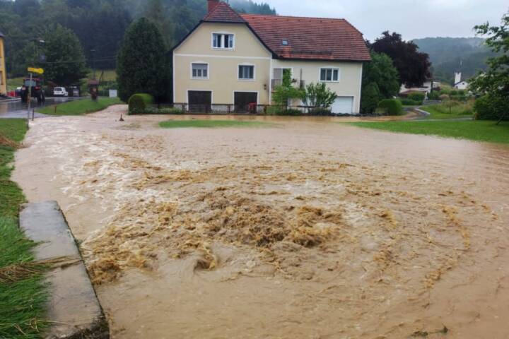 BFKDO Jennersdorf: Schwere Unwetter im Bezirk