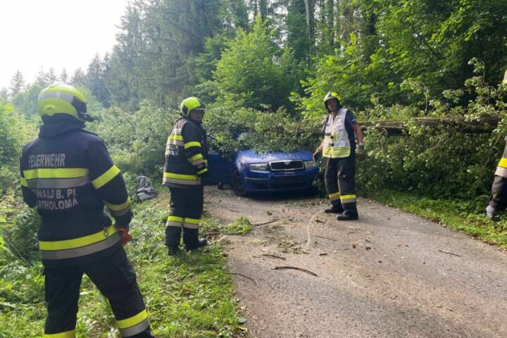 BFV Graz-Umgebung: Einsatzübung im Ortsgebiet Eisbach–Rein