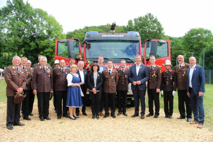 Neues Löschfahrzeug für die Feuerwehr Henndorf