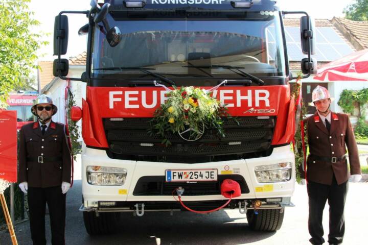 Neues Einsatzfahrzeug für die FF Königsdorf