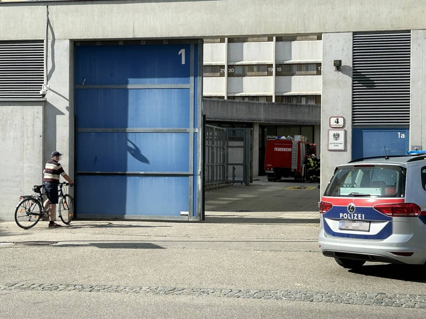 FF Krems: Brand in der Justizanstalt Stein rasch gelöscht