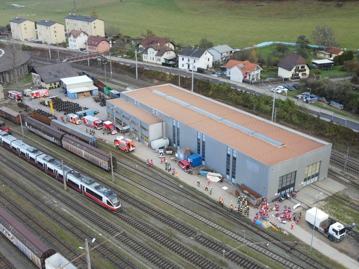 FF Kapfenberg-Diemlach: Großangelegte Übung am Frachtenbahnhof