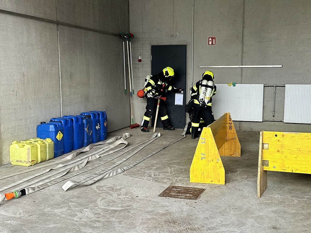 HFW Bad Ischl: Atemschutzleistungsabzeichen in Bad Goisern