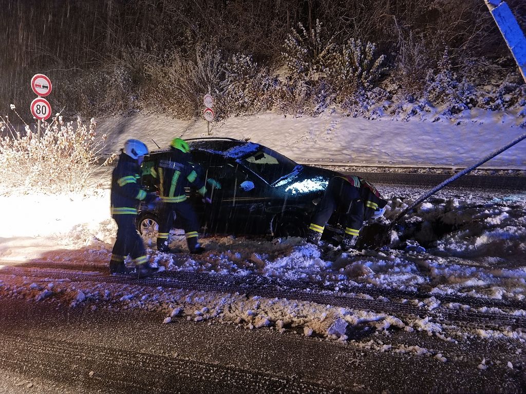 HFW Bad Ischl: Verkehrsunfall bei der Stadteinfahrt