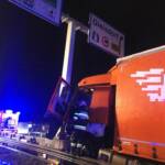 Schwerer LKW Unfall auf der B54 bei Gleisdorf