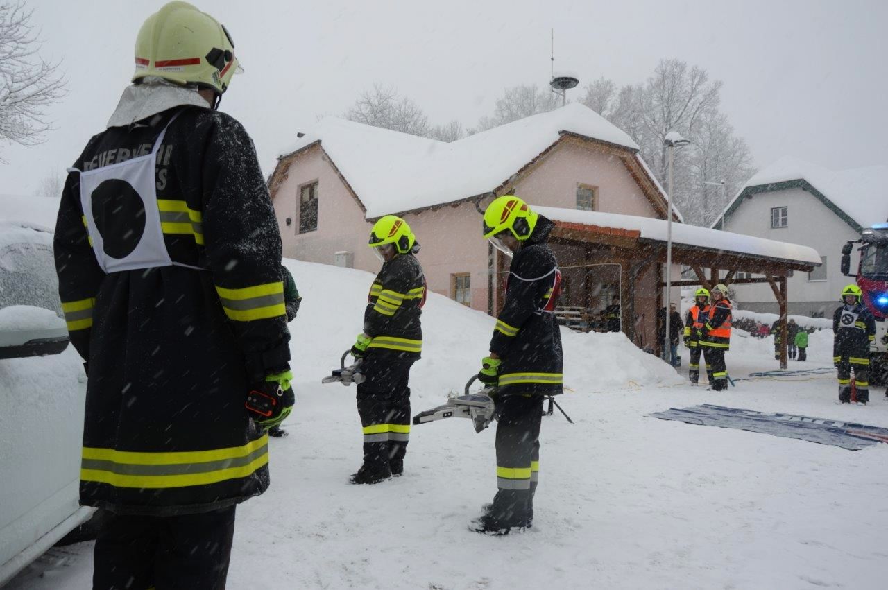 FF Albrechts: Ausbildungsprüfung Technischer Einsatz
