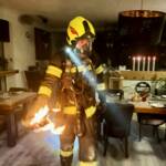 AFKDO Mondsee: Polizist und Feuerwehr löschen Brand in Lokal