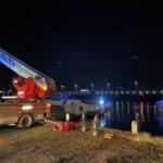 Güterschiff vor dem Sinken im Donaustrom gerettet