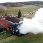 BFK Waidhofen/Thaya: Schuppen in Eisenreichs abgebrannt