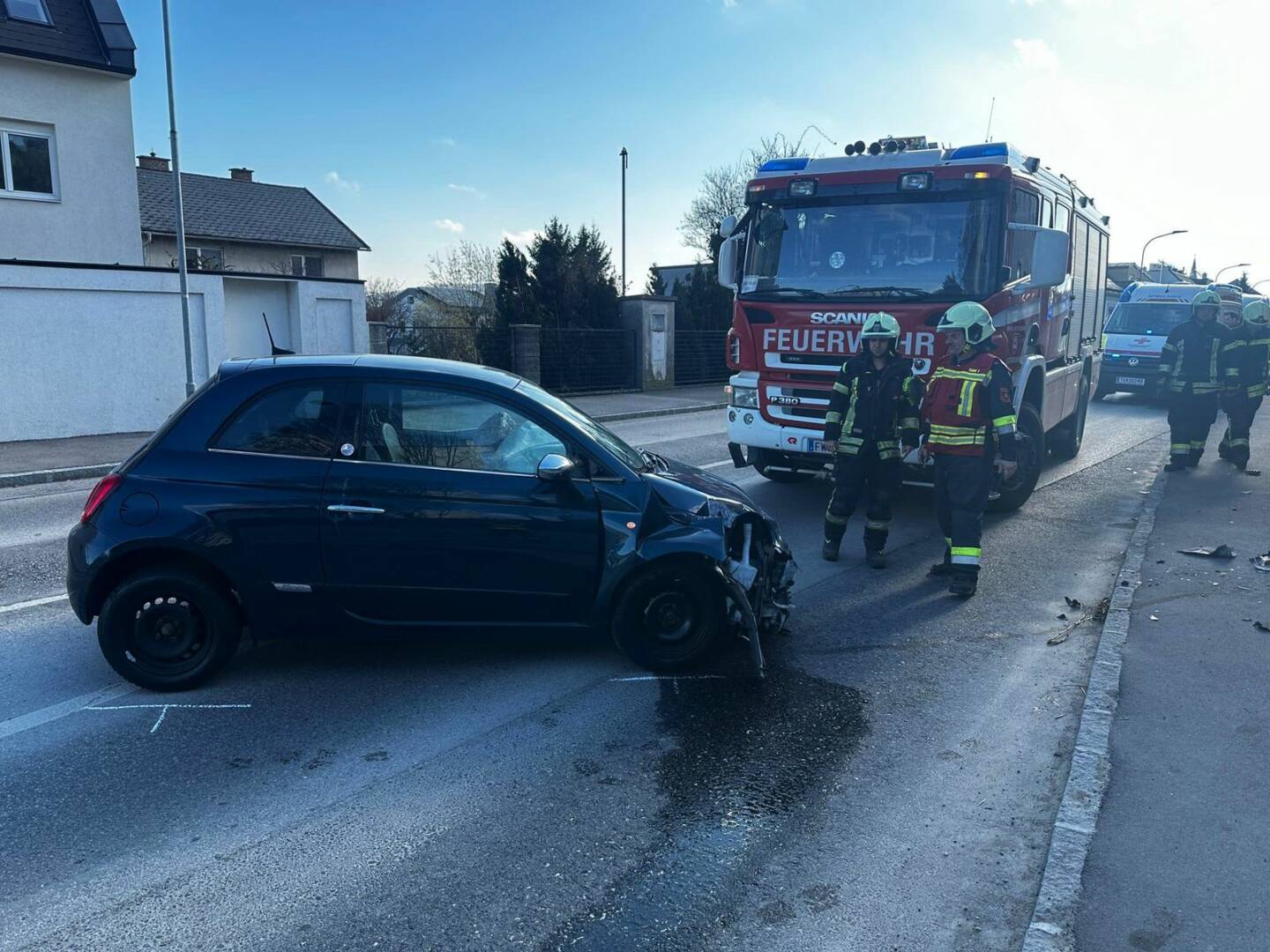 FF Klosterneuburg: Verkehrsunfall in der Martinstraße