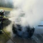 FF Fürnitz: Fahrzeugbrand im Fürnitzer Ortsgebiet