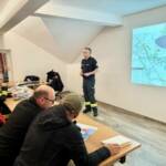 Bergrettung und Feuerwehrdrohnengruppe üben