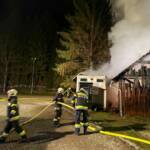 Brand eines Wirtschaftsgebäudes