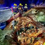 Tödlicher Verkehrsunfall mit 4 PKWs