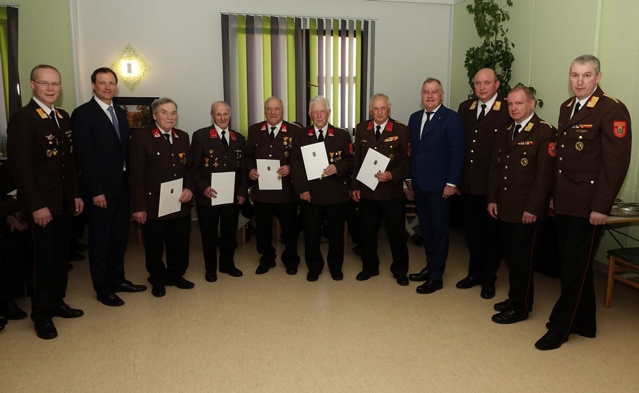 BFK Wiener Neustadt: Abschnittsfeuerwehrtag Kirchschlag 2024