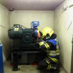 FF Biedermannsdorf: Familie mit Kleinkind aus Aufzug befreit