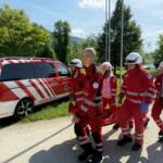 Großübung - Ausflugsschiff brennt am See