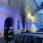 BF Wien: Zimmerbrand in Wien - Währing 2 Zimmerbrand in Wien - Währing