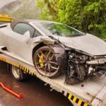 Verkehrsunfall mit Sportwagen