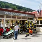 Räumungsübung - Brand in der Volksschule Radenthein