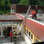 Räumungsübung - Brand in der Volksschule Radenthein