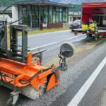 Ölspur im XXL-Format beseitigt