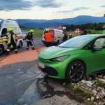 Verkehrsunfall zwischen zwei Fahrzeugen