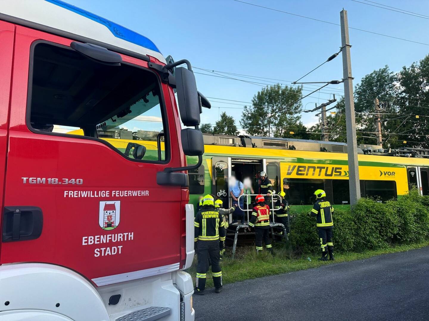 FF Ebenfurth: Personenzug in Ebenfurth entgleist
