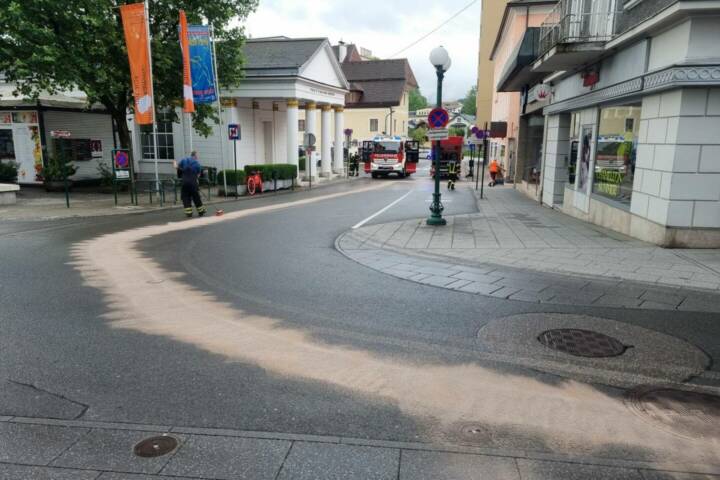 HFW Bad Ischl: Ölspur im Bad Ischler Stadtgebiet