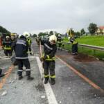 Verkehrsunfall - LKW auf A2 umgekippt