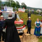 Feuerwehrfest mit Fahrzeug- und Tragkraftspritzensegnung der FF Kaning