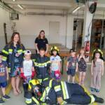 Kindergarten zu Besuch bei der Feuerwehr