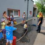 Kindergarten zu Besuch bei der Feuerwehr