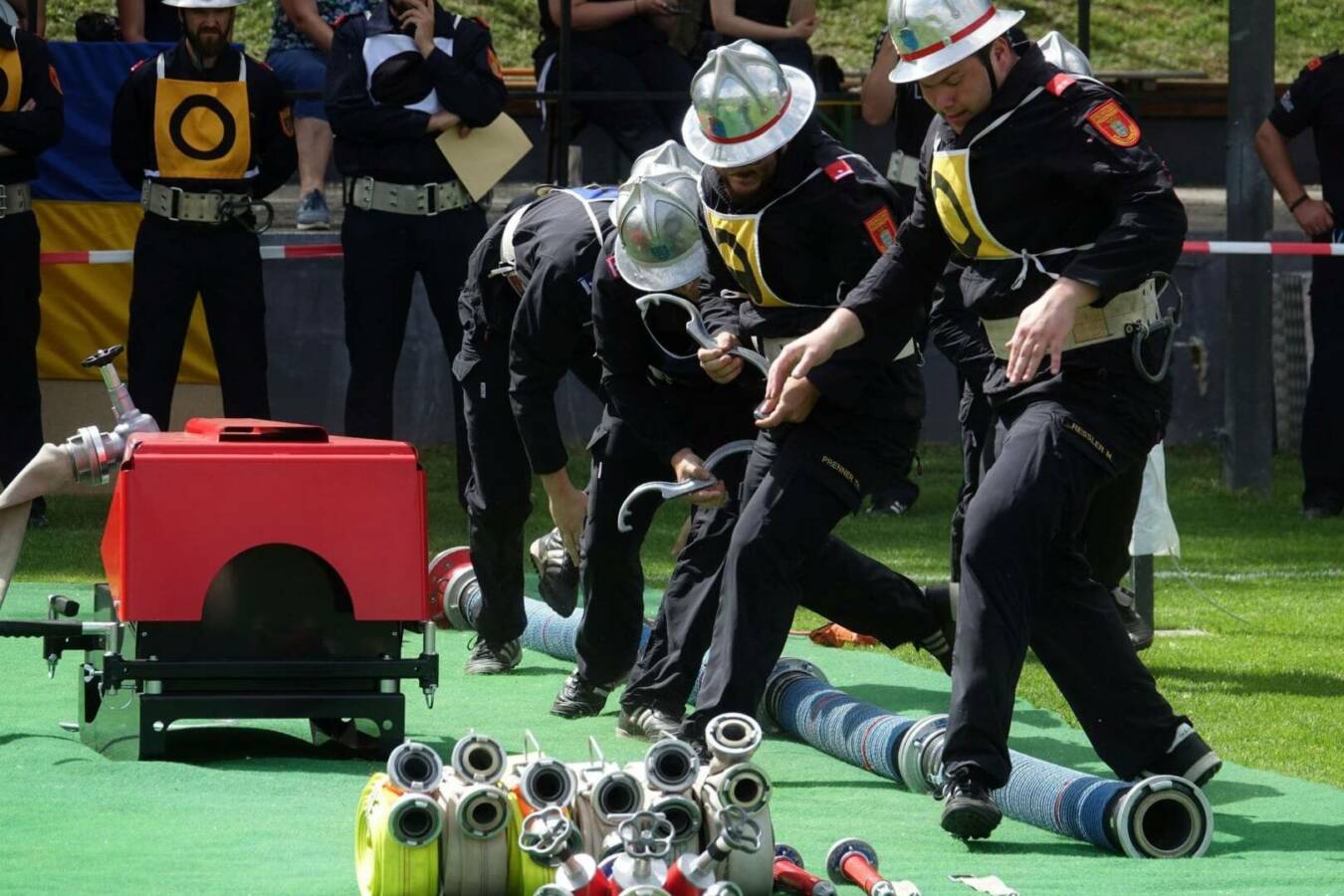 Bezirksfeuerwehr-Leistungsbewerbe in Zillingdorf
