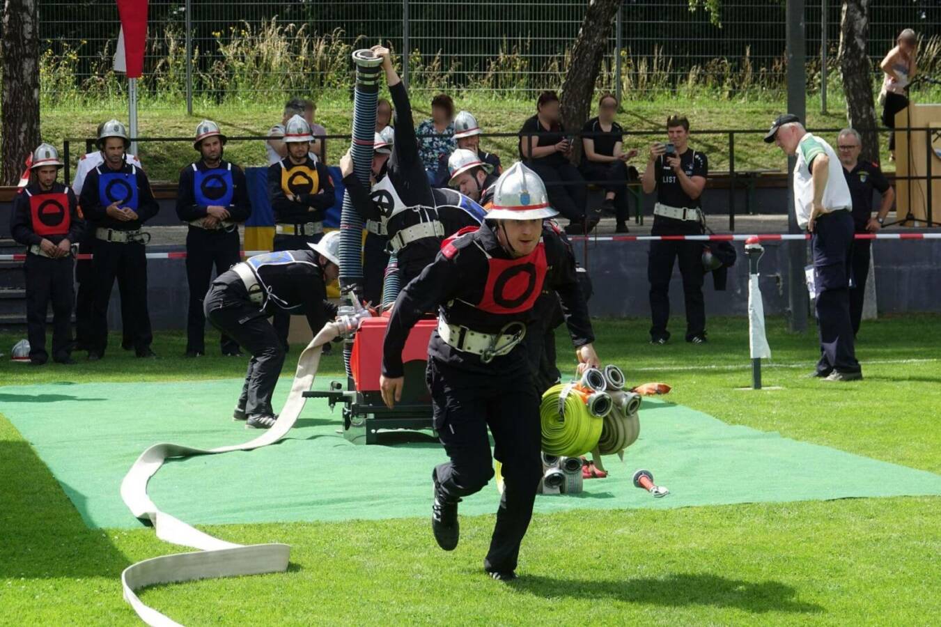 Bezirksfeuerwehr-Leistungsbewerbe in Zillingdorf