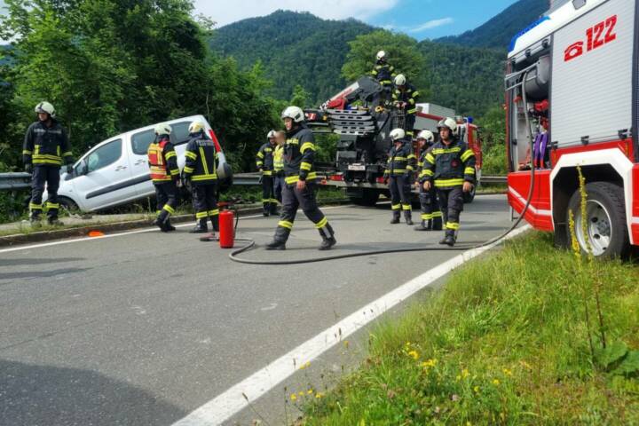 HFW Bad Ischl: Verkehrsunfall fordert eine Verletzte