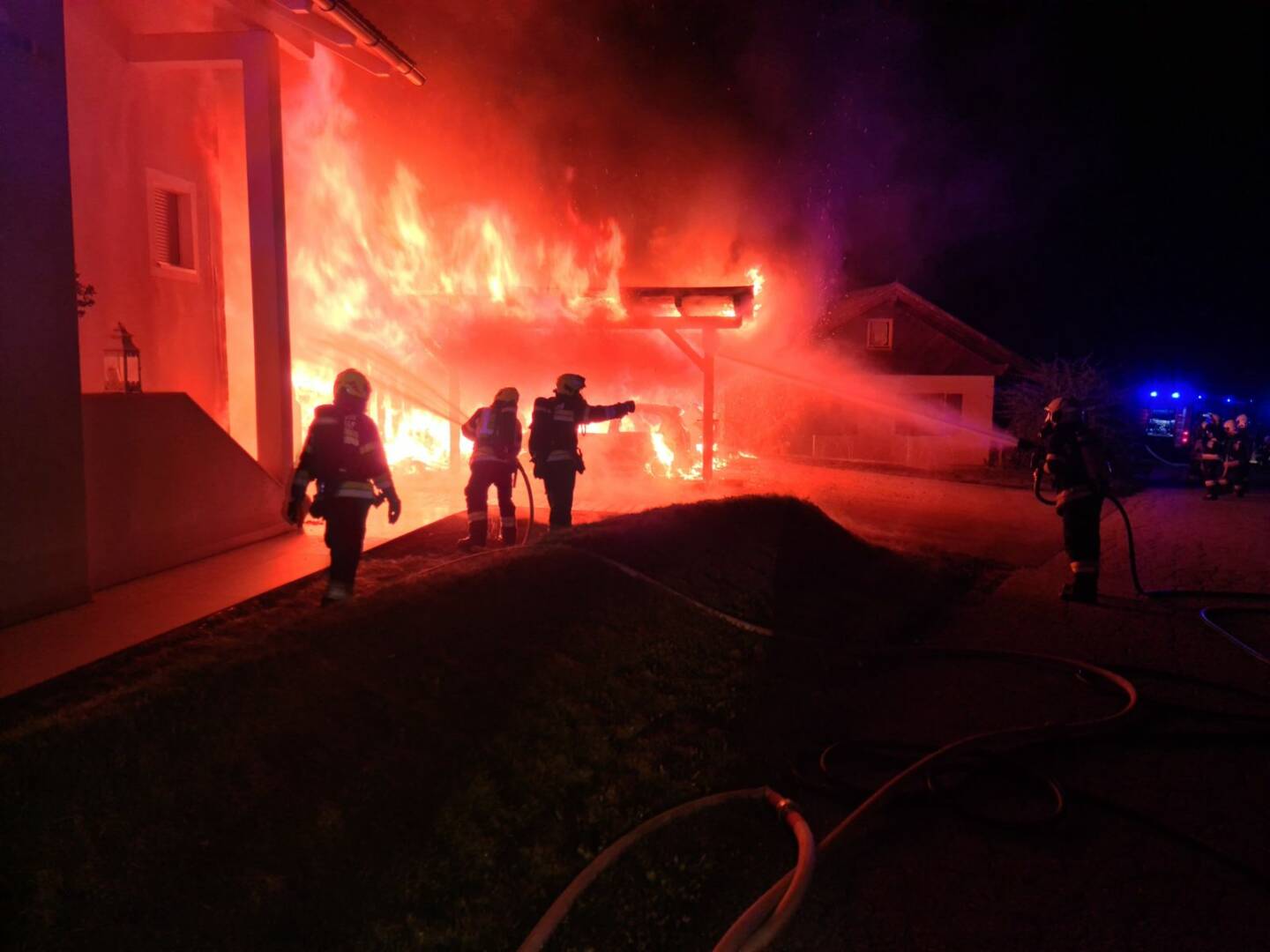 FF Gödersdorf: Carport Brand in Faak am See