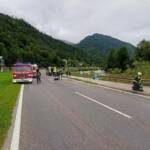 Ölspur nach Motoradunfall auf der B145