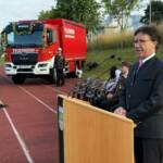 Fahrzeugsegnung des neuen Einsatzlogistikfahrzeugs