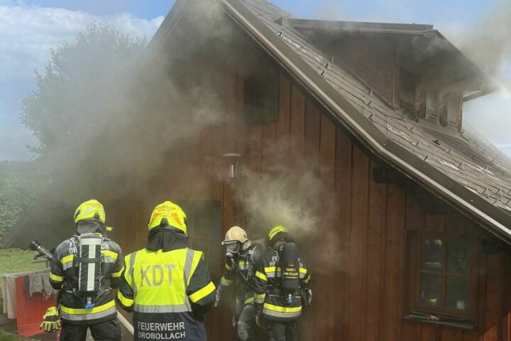 Brand eines Seehauses am Faakersee