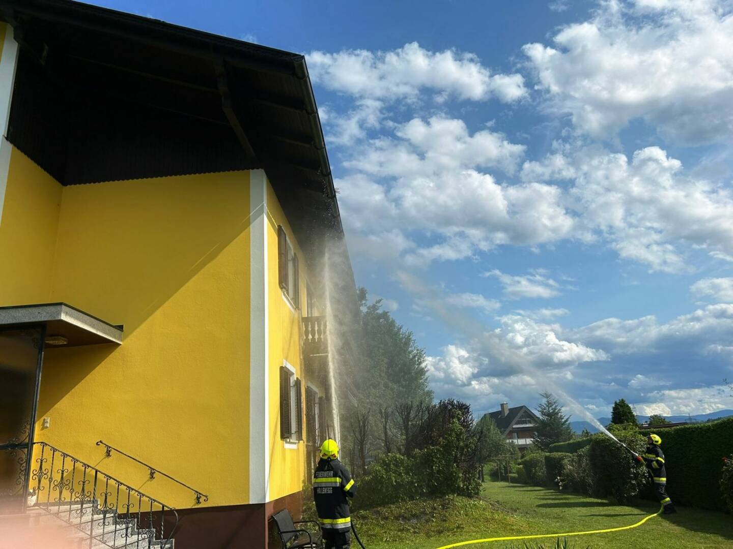 BFV Deutschlandsberg: Heckenbrand in Hollenegg