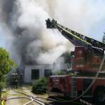 Großeinsatz: Brand eines Einfamilienhauses - 17 Feuerwehren im Einsatz