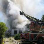 Großeinsatz: Brand eines Einfamilienhauses - 17 Feuerwehren im Einsatz