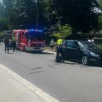 Kleinkind aus versperrtem Auto befreit