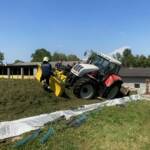 Traktorbergung auf Fahrsilo