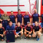 Sportlich eingekleidete Florianis
