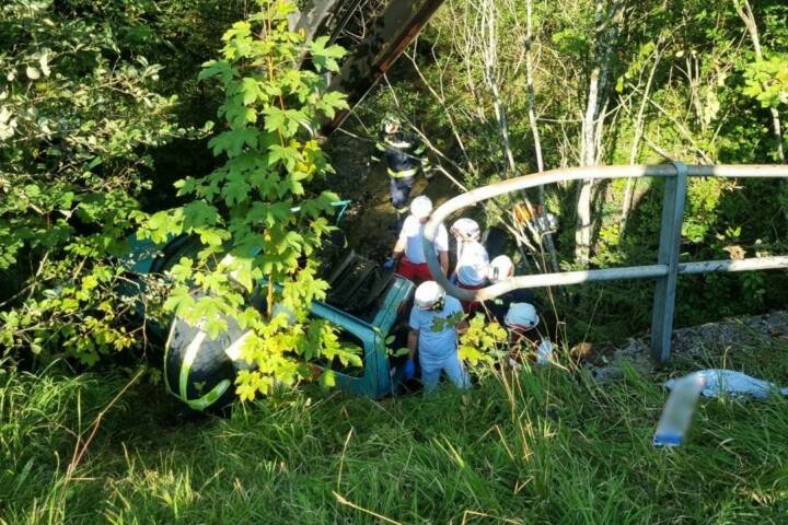 HFW Bad Ischl: Verkehrsunfall mit zwei Verletzten