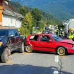 Verkehrsunfall mit mehreren Fahrzeugen