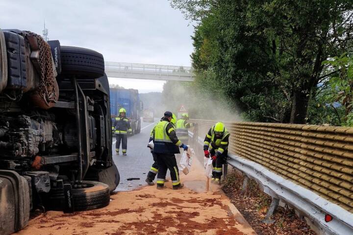 HFW Villach: Schwerer LKW Unfall auf Südautobahn